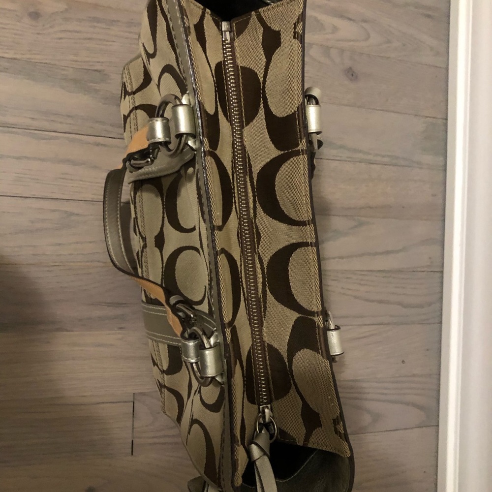 Coach Bag - Picture 4 of 5